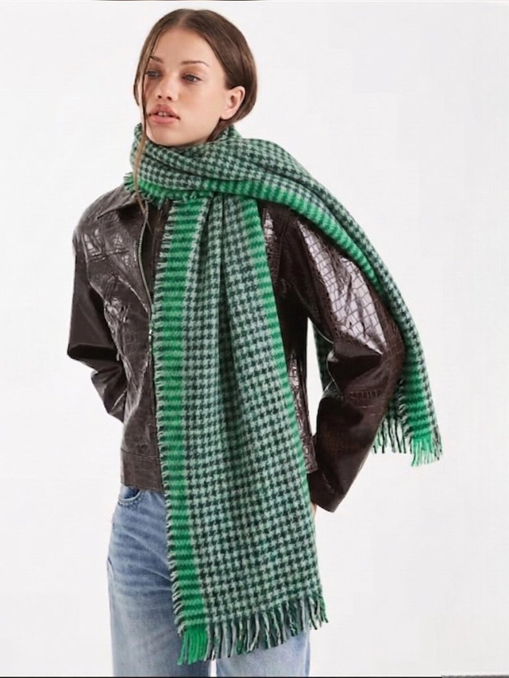 VERO MODA Houndstooth Lightweight Scarf One Size Green Cream 10235258 NWT